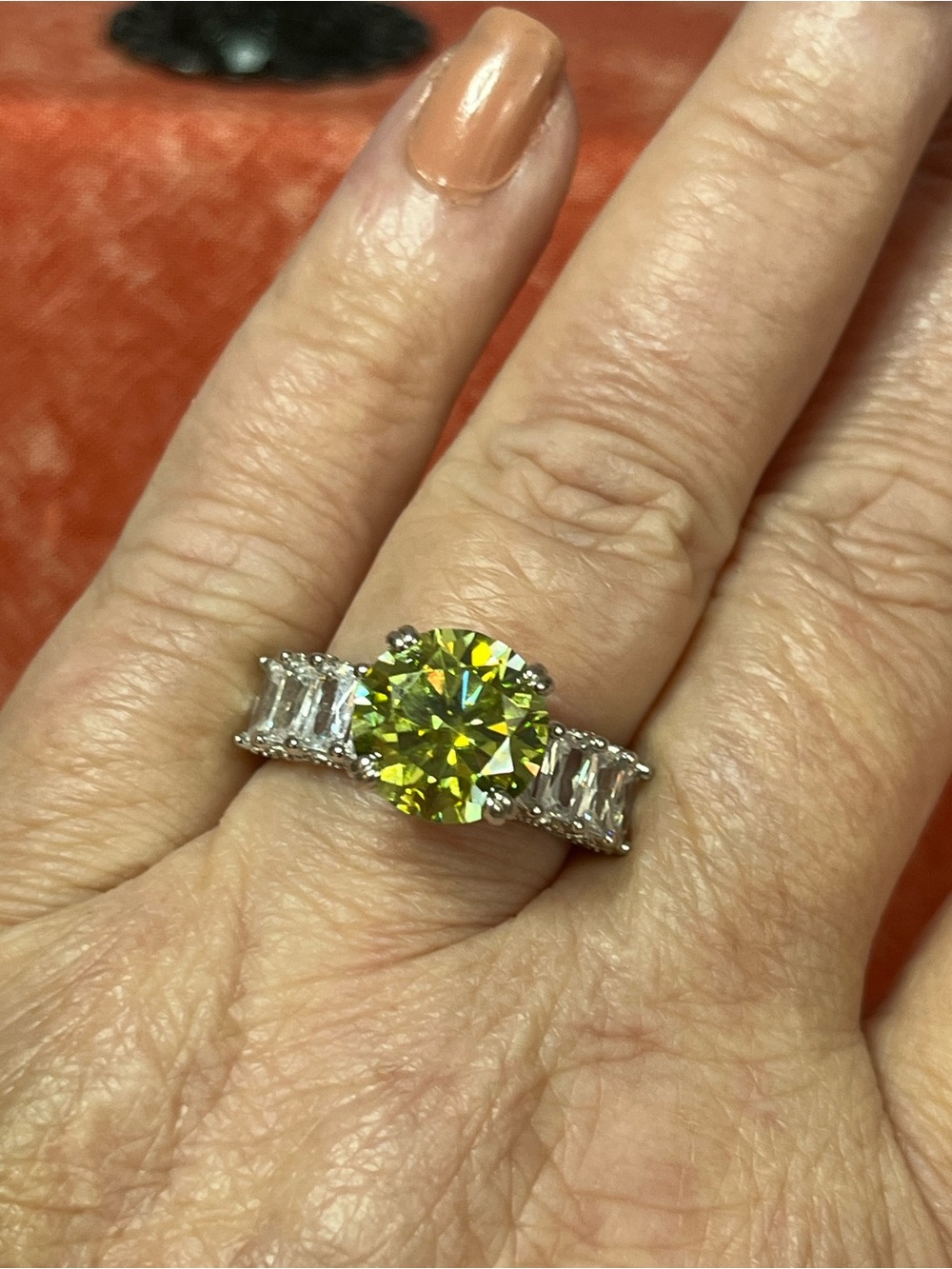Gorgeous 925 Green 5ctw Ctr Stone Moissanite Ring w/Baguette Accents Sz 9